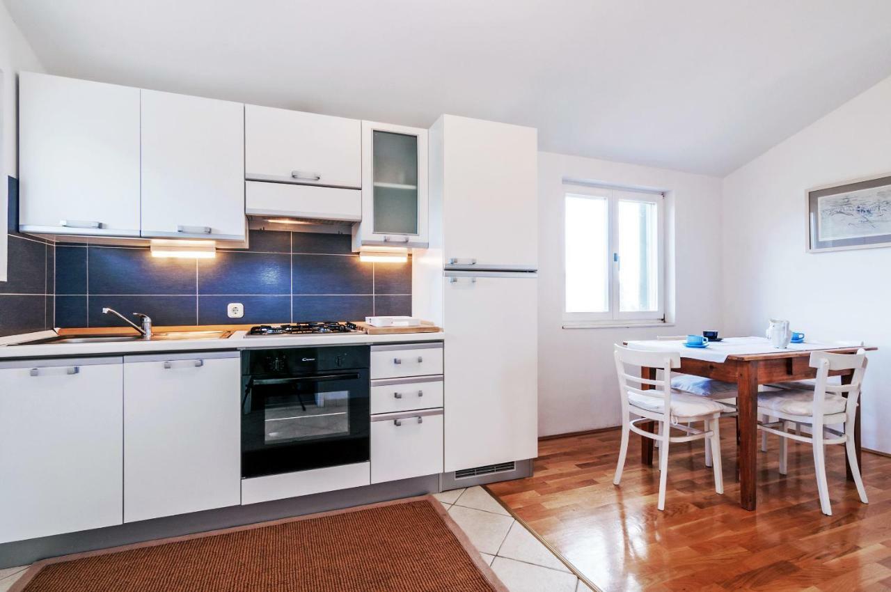 Apartmani Labud Sukošan Exteriér fotografie