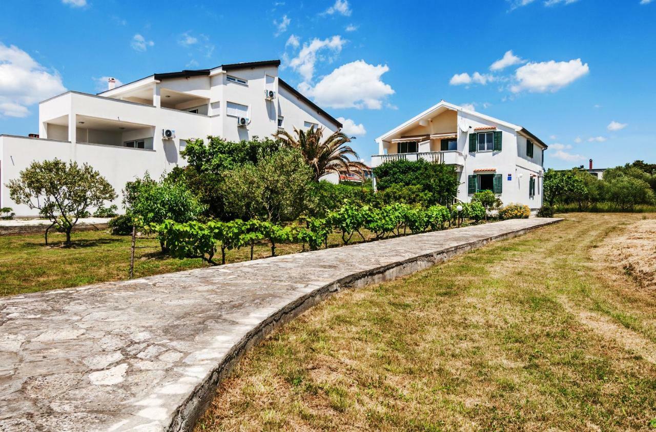 Apartmani Labud Sukošan Exteriér fotografie