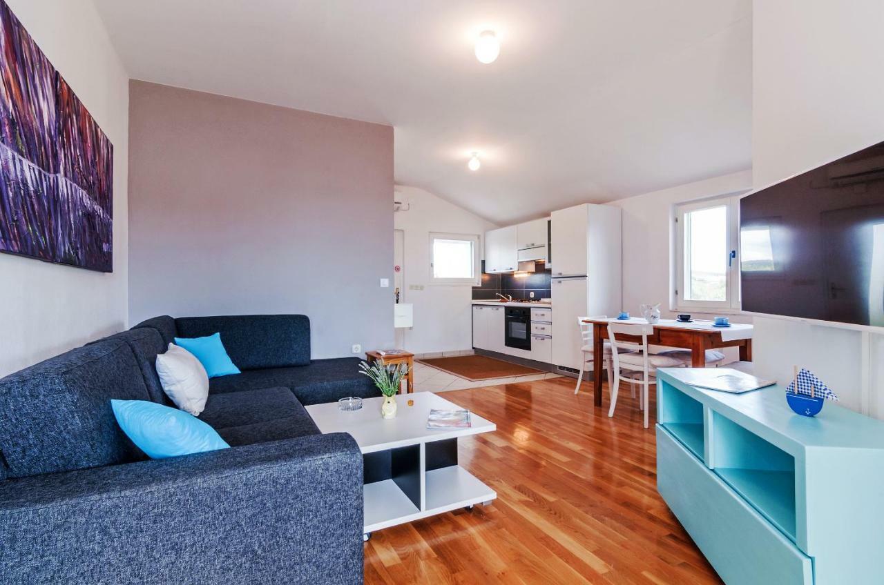 Apartmani Labud Sukošan Exteriér fotografie