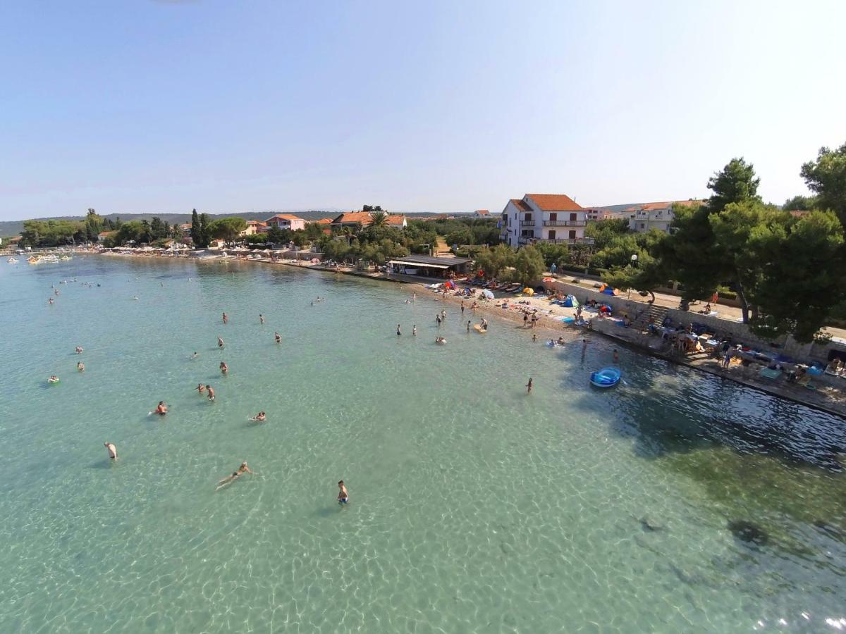 Apartmani Labud Sukošan Exteriér fotografie