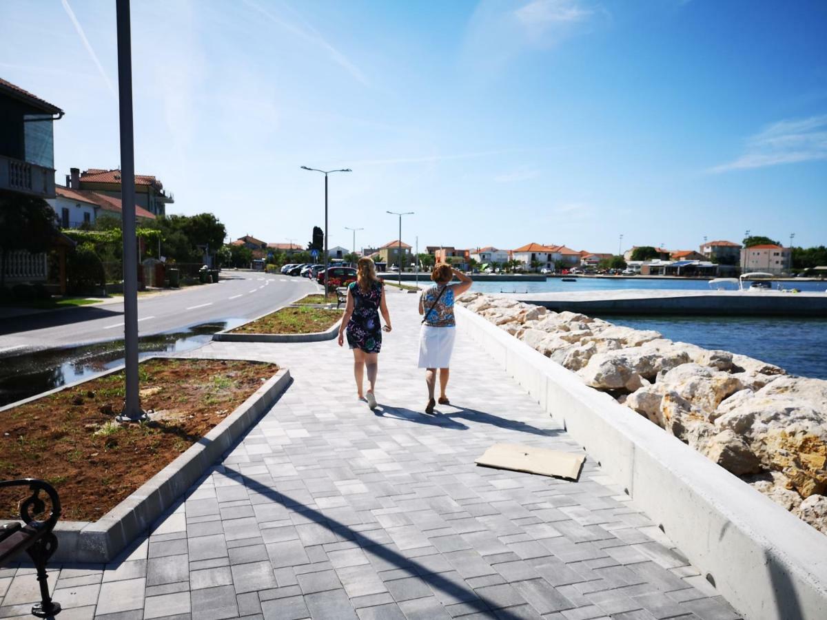 Apartmani Labud Sukošan Exteriér fotografie