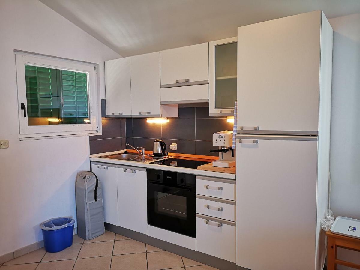 Apartmani Labud Sukošan Exteriér fotografie