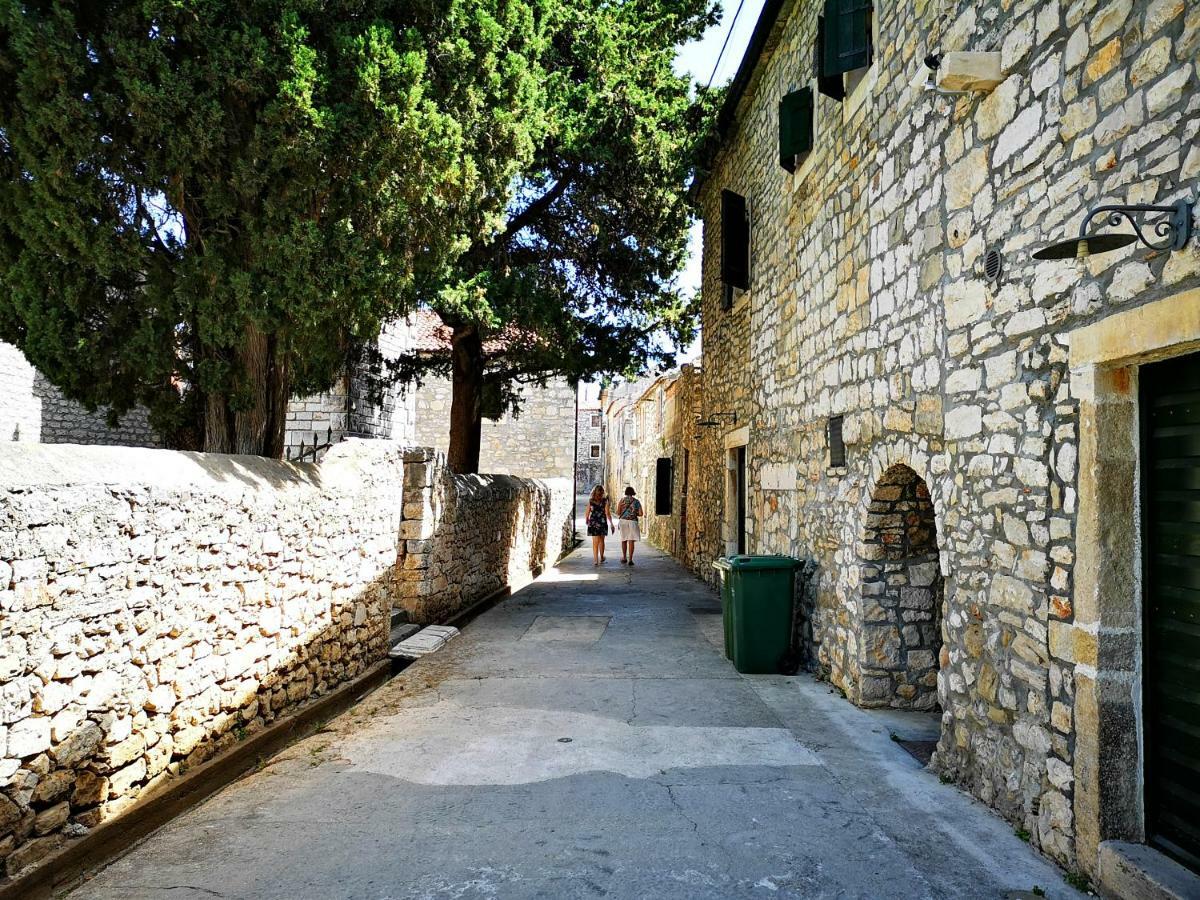 Apartmani Labud Sukošan Exteriér fotografie