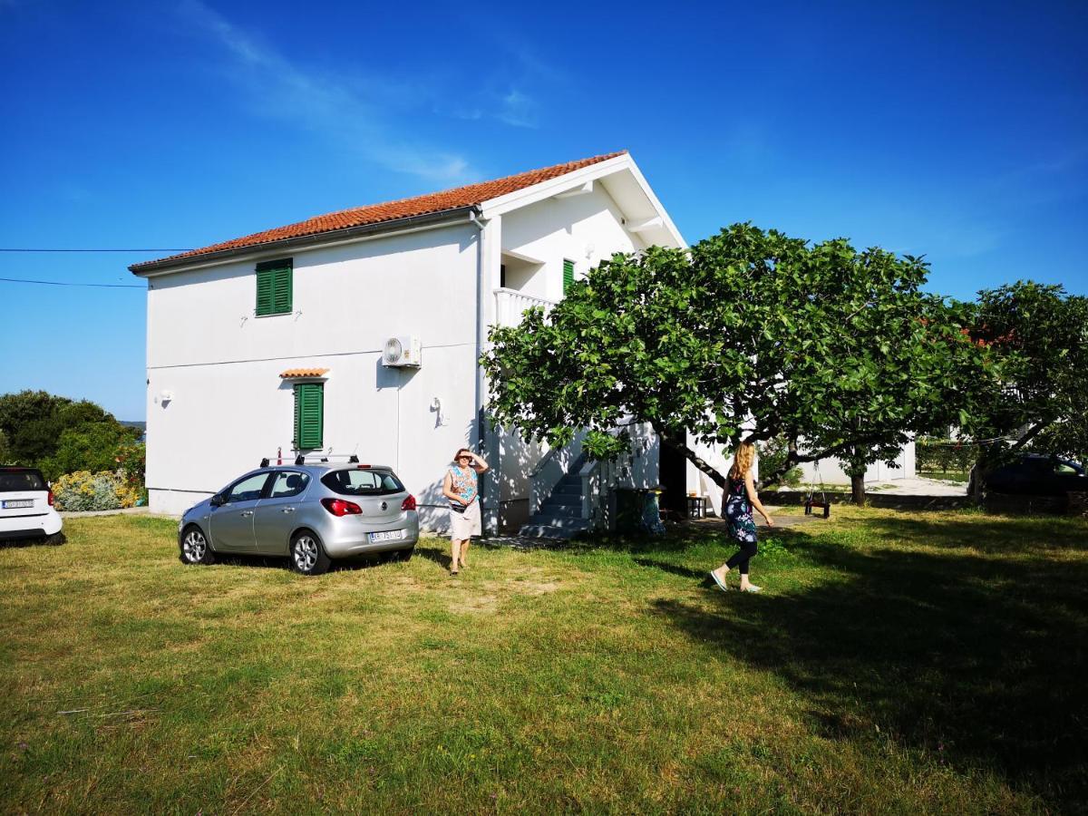 Apartmani Labud Sukošan Exteriér fotografie